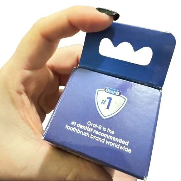 Oral-B ProClean Battery Toothbrush Whitening Clean NIB 1 Handle 1 Head 2 Batteri - Picture 10 of 11